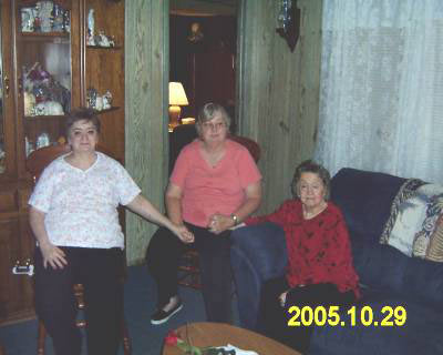 Frances Rittenhouse, Carol Rowan Myers, and Gertrude Rittenhouse, Point Street, October 2005