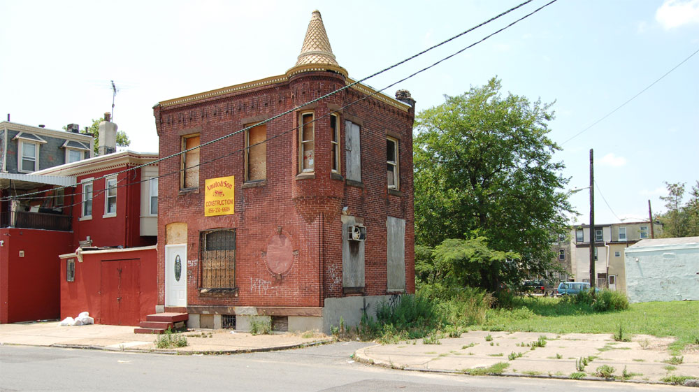 Post Avenue, looking west from South 5th Street, July 3, 2006