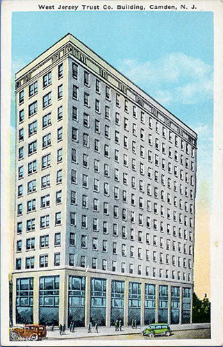 The Wilson Building at Broadway & Cooper Street, April 2004