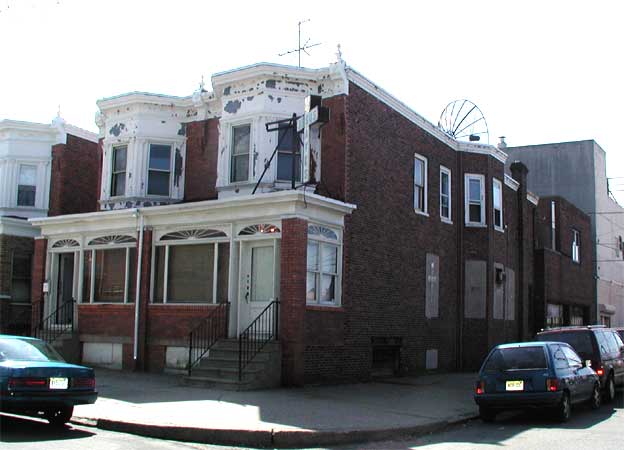 1401–03 Princess Avenue, Camden, March 2003 — former site of Arthur H. Holl funeral home