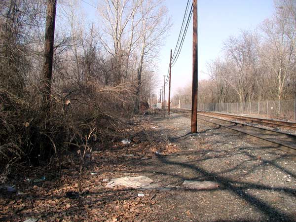 Railroad Avenue looking northwest from Ferry Avenue, February 2004