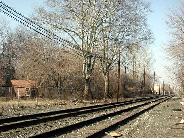 Railroad Avenue looking northwest from Ferry Avenue, February 2004
