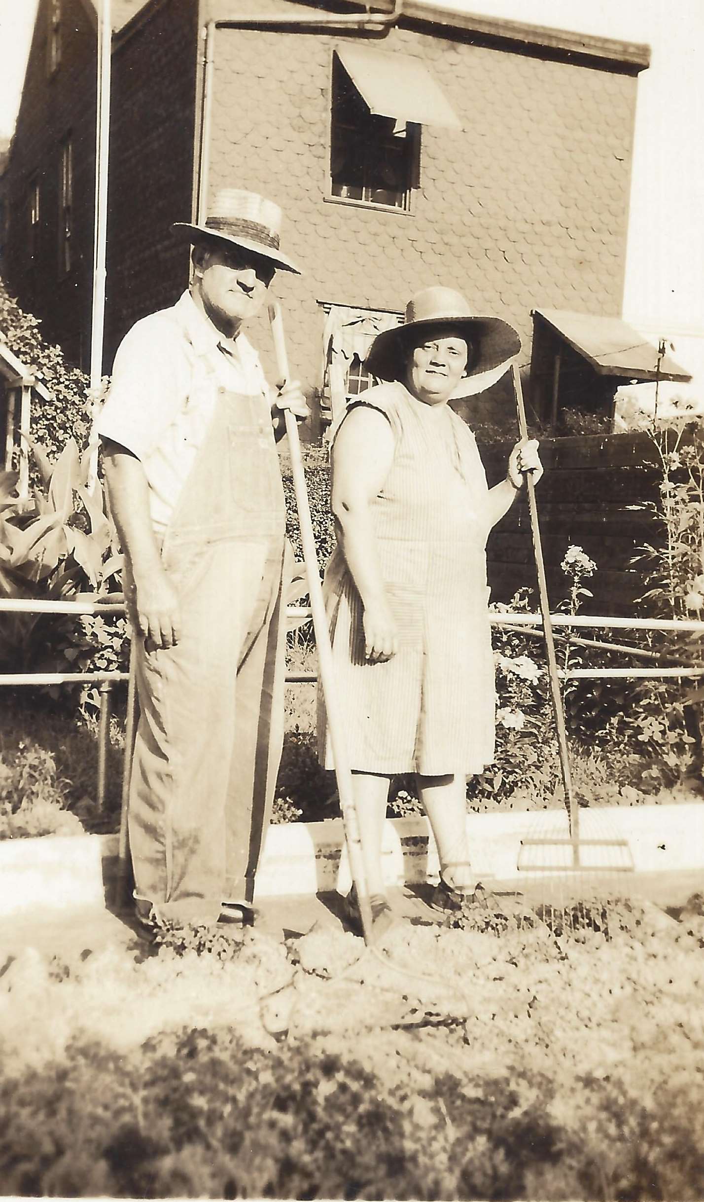 William and Katie Prader, 1727 Railroad Avenue