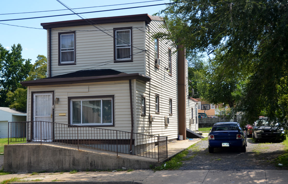 2728 River Avenue, August 22, 2011
