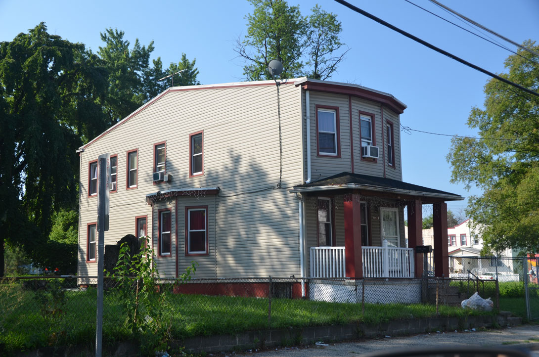 3268 River Avenue, August 20, 2011