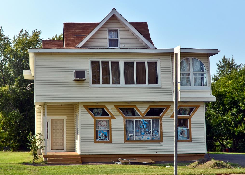 3525 River Avenue, August 16, 2012