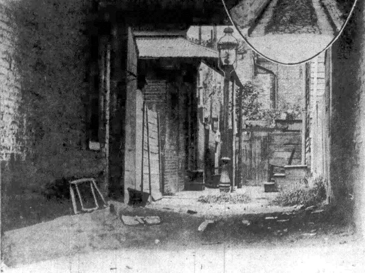 Chew Court, Camden, 1932