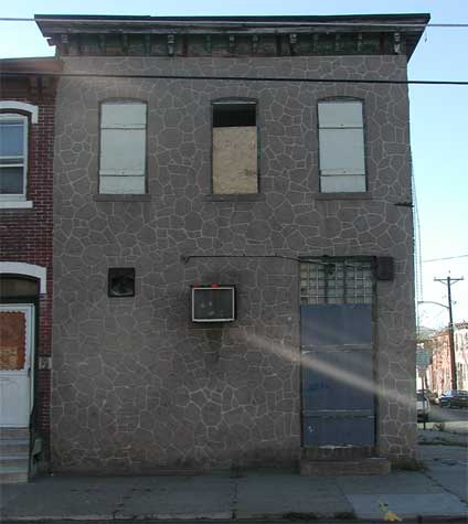 601 South 4th Street, November 9, 2003