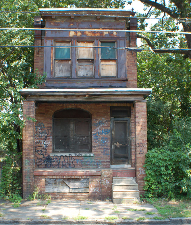 737, 739, or 745 Sycamore Street, photo taken June 30, 2006