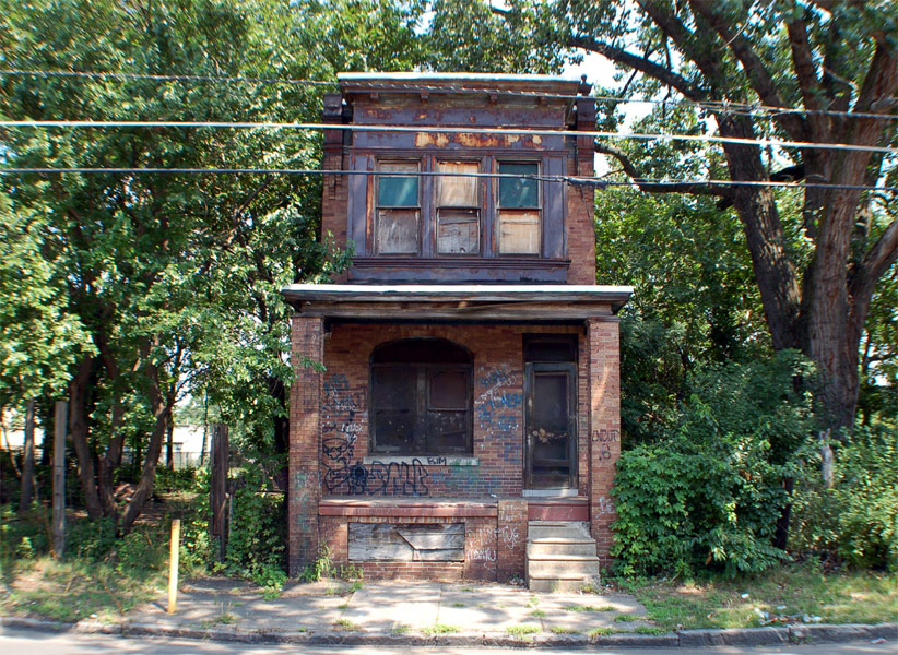 737, 739, or 745 Sycamore Street, photo taken June 30, 2006