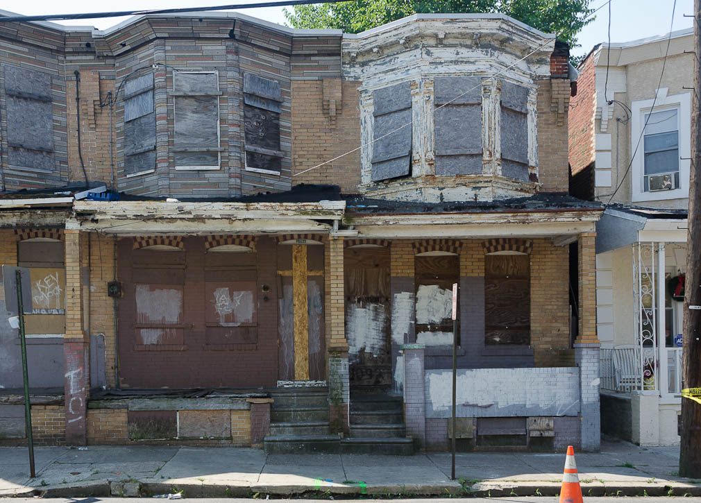 1090 and 1092 Thurman Street, July 1, 2012