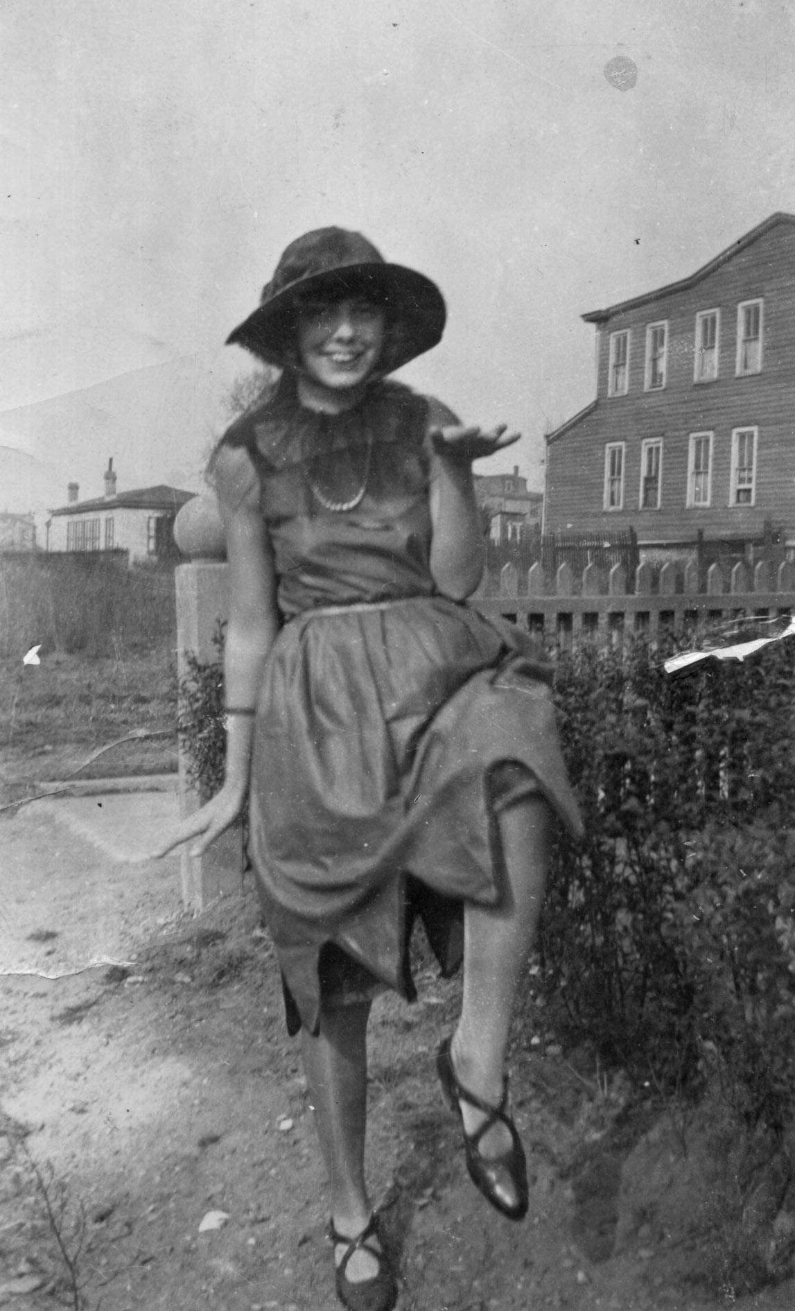 Theresa Ada 'Tessie' Hahn at home, 2716 Tyler Avenue