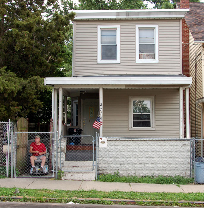 2718 Tyler Avenue, June 25, 2011