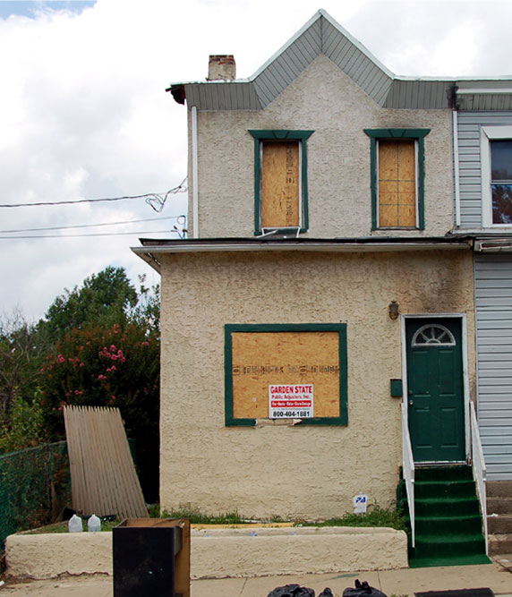 2719 Tyler Avenue, June 25, 2011