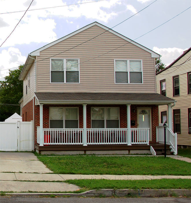 2736 Tyler Avenue, June 25, 2011