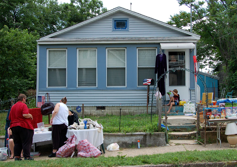 2846 Tyler Avenue, June 25, 2011