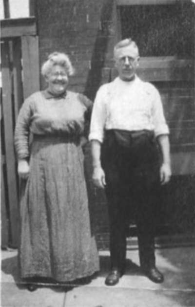 Elwood and Maud Hess Bunting — 515 Van Hook Street, c.1918