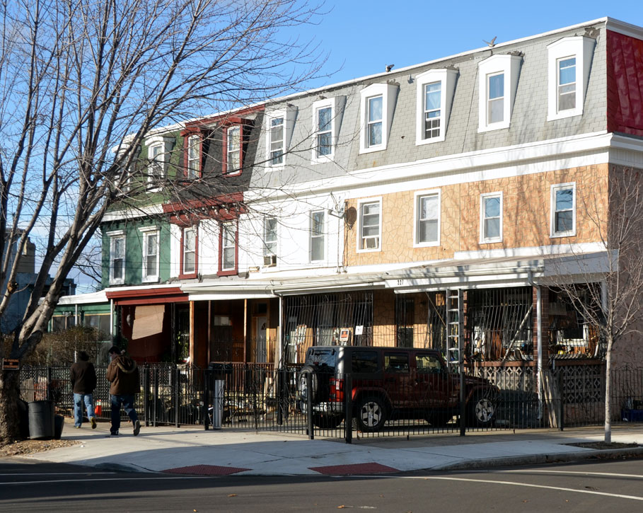 219-227 Vine Street, December 28, 2011