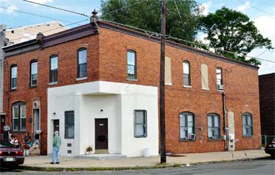 502-504 Walnut Street, second view, August 23, 2011