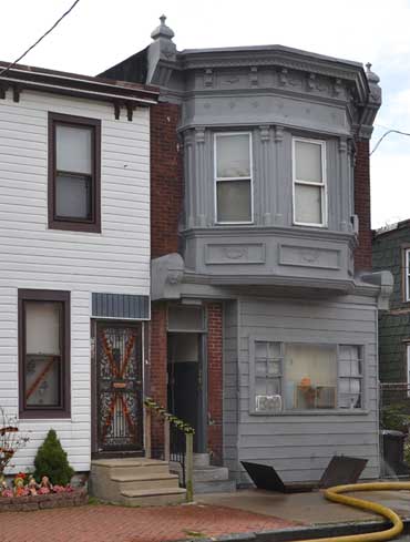 716 Walnut Street, October 3, 2011