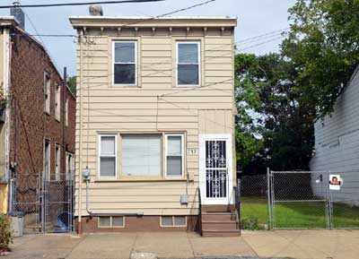 717 Walnut Street, October 3, 2011