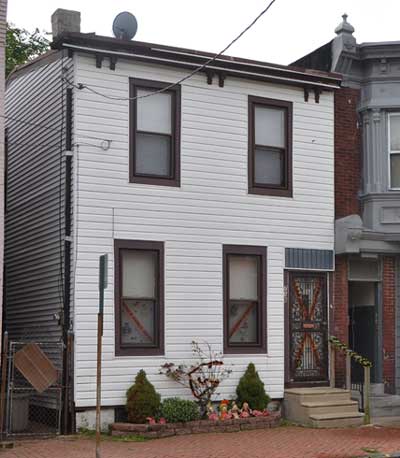 718 Walnut Street, October 3, 2011