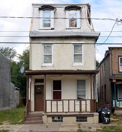739 Walnut Street, October 3, 2011
