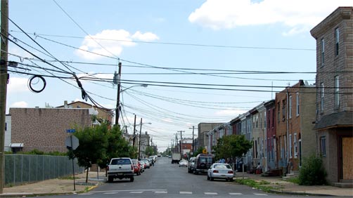 Looking east at 3rd Street and Walnut Street intersection, June 30, 2011