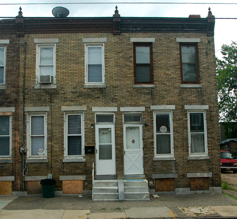 412 and 414 Webster Street, August 5, 2011