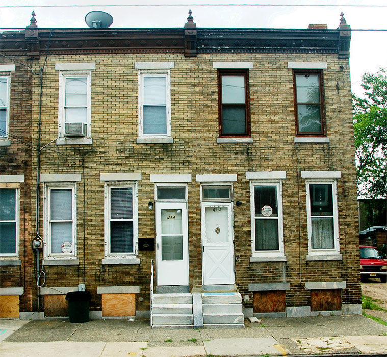 412 and 414 Webster Street, August 5, 2011