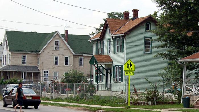 2919–2933 Westfield Avenue, June 29, 2006