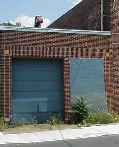 514–516 West Street, H. Edwin Schade Company garage, July 1, 2001