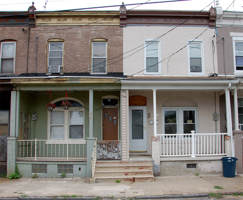 425 and 427 Winslow Street — June 27, 2011