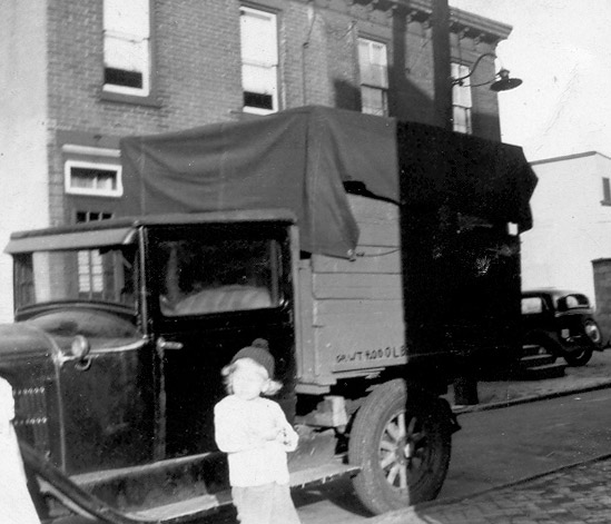 27 and 29 Wood Street, 1946