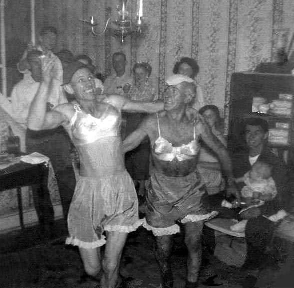 Charlie Monroe and Dominick Bocelli at 34 Wood Street, 1955