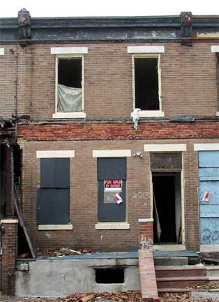 2013 Arlington Street, Camden NJ, December 24, 2002