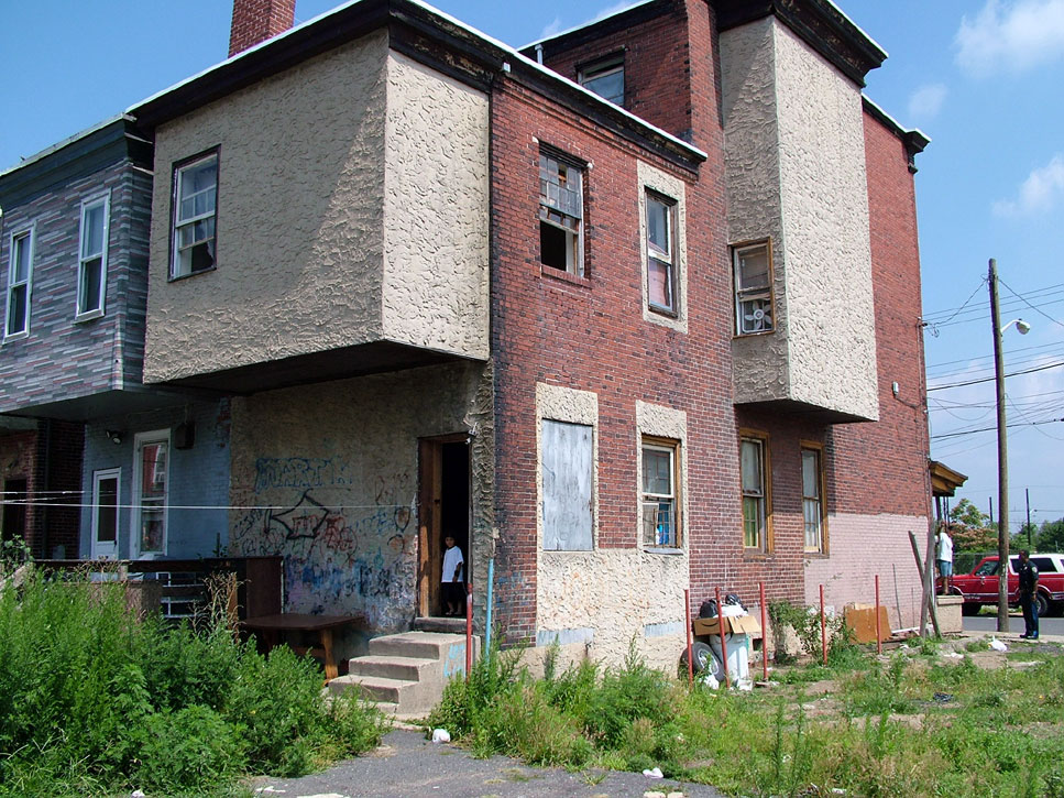 136 York Street — Photograph Taken July 8, 2004