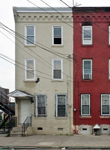 552 York Street — October 23, 2012