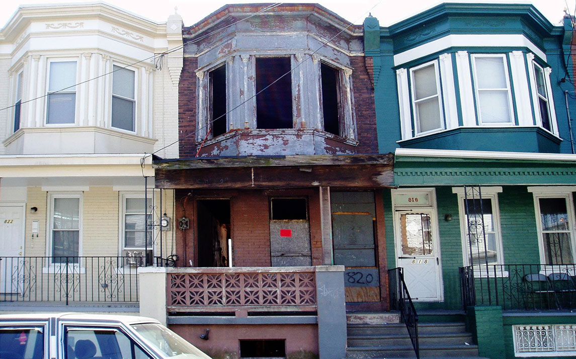 820 York Street — April 6, 2005