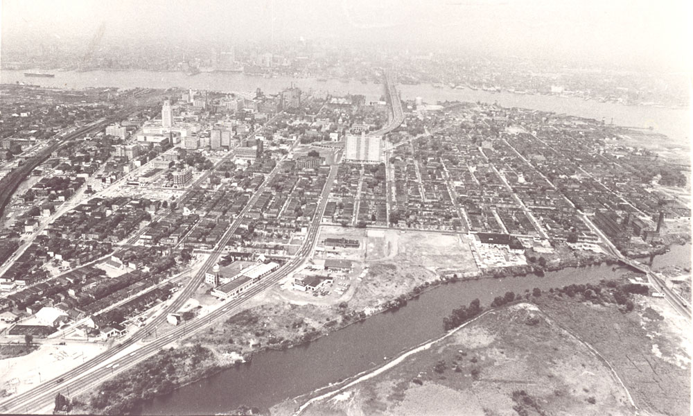 July 7, 1965 aerial view of North Camden looking west from over Ablett Village