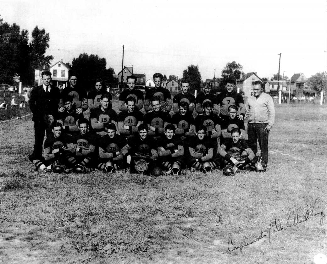 1938 Cramer Hill Wildcats baseball team — Paul Bearint in back row
