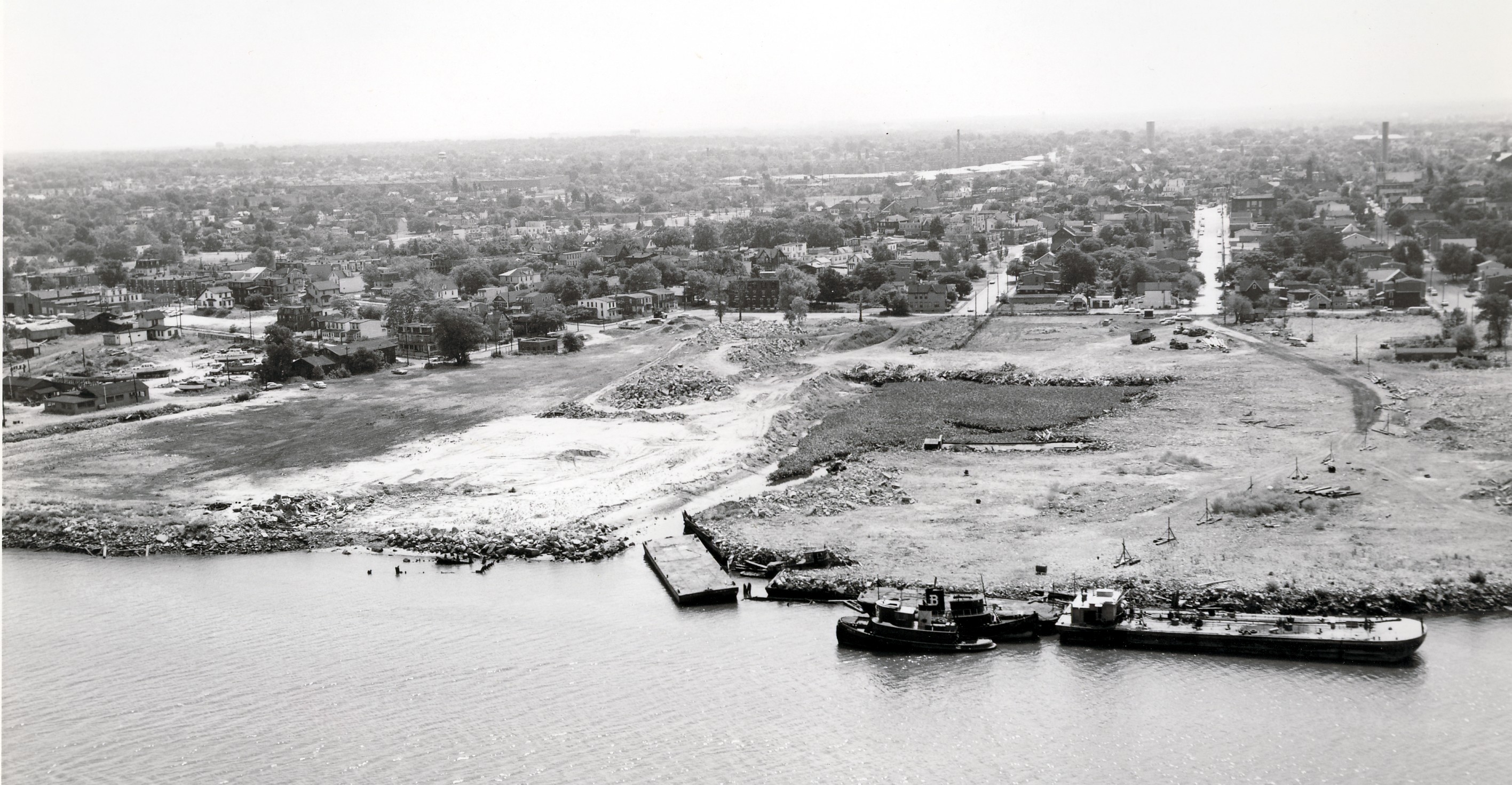 Banks tugboats at Cramer Hill