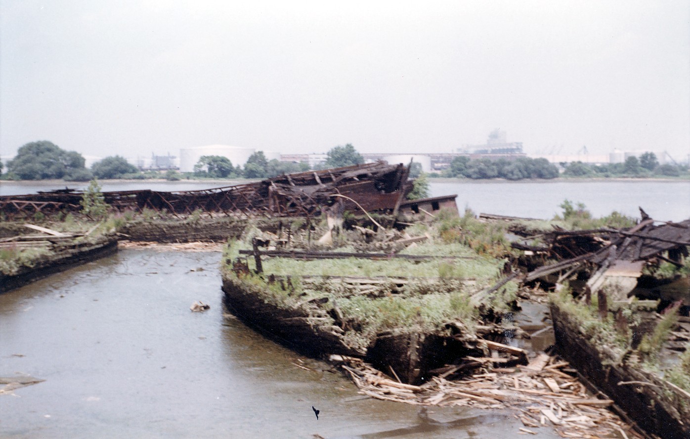 Abandoned barges and tugboats in Cramer Hill