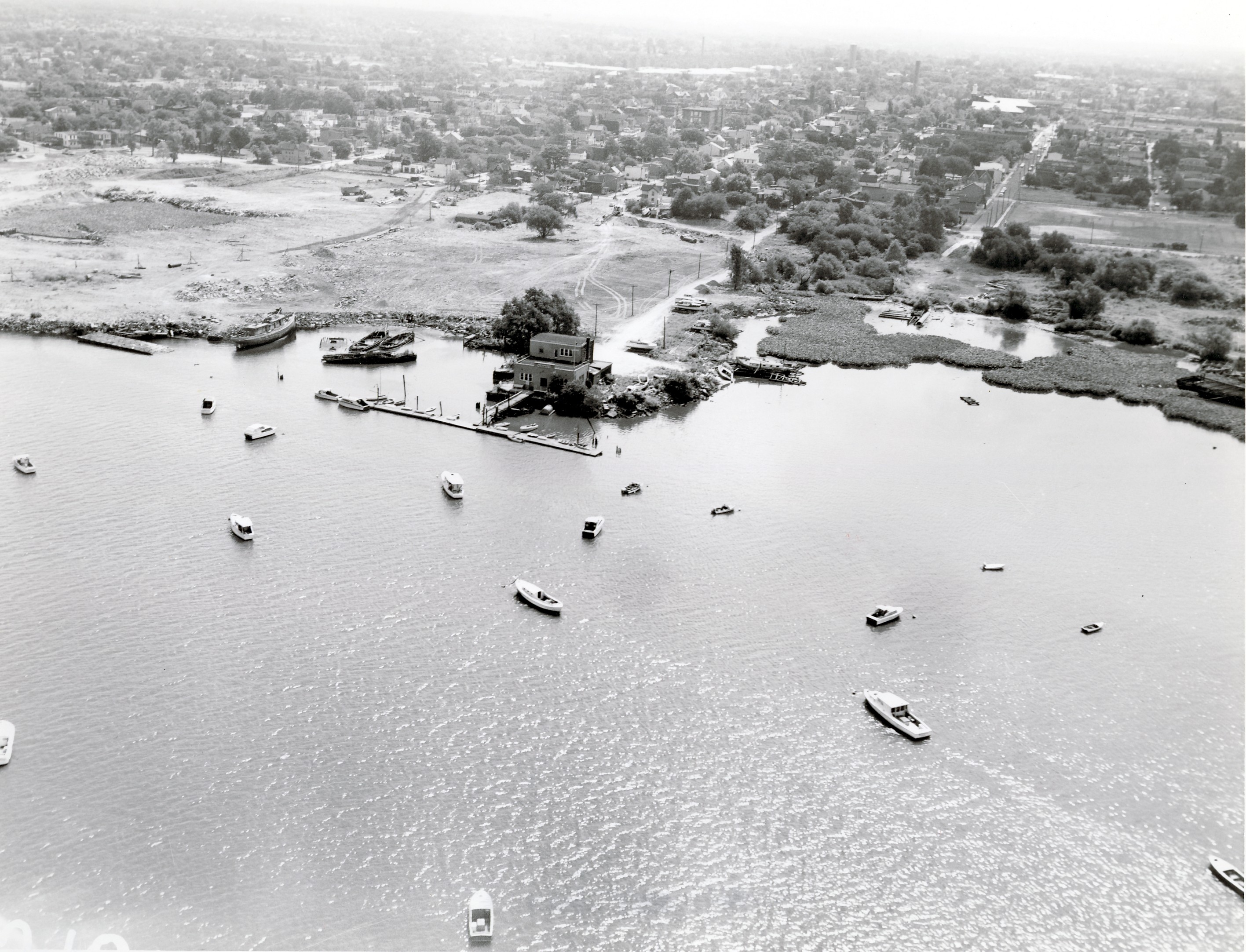 Farragut Yacht Club at 1421 North 25th Street near the intersection of Harrison Avenue