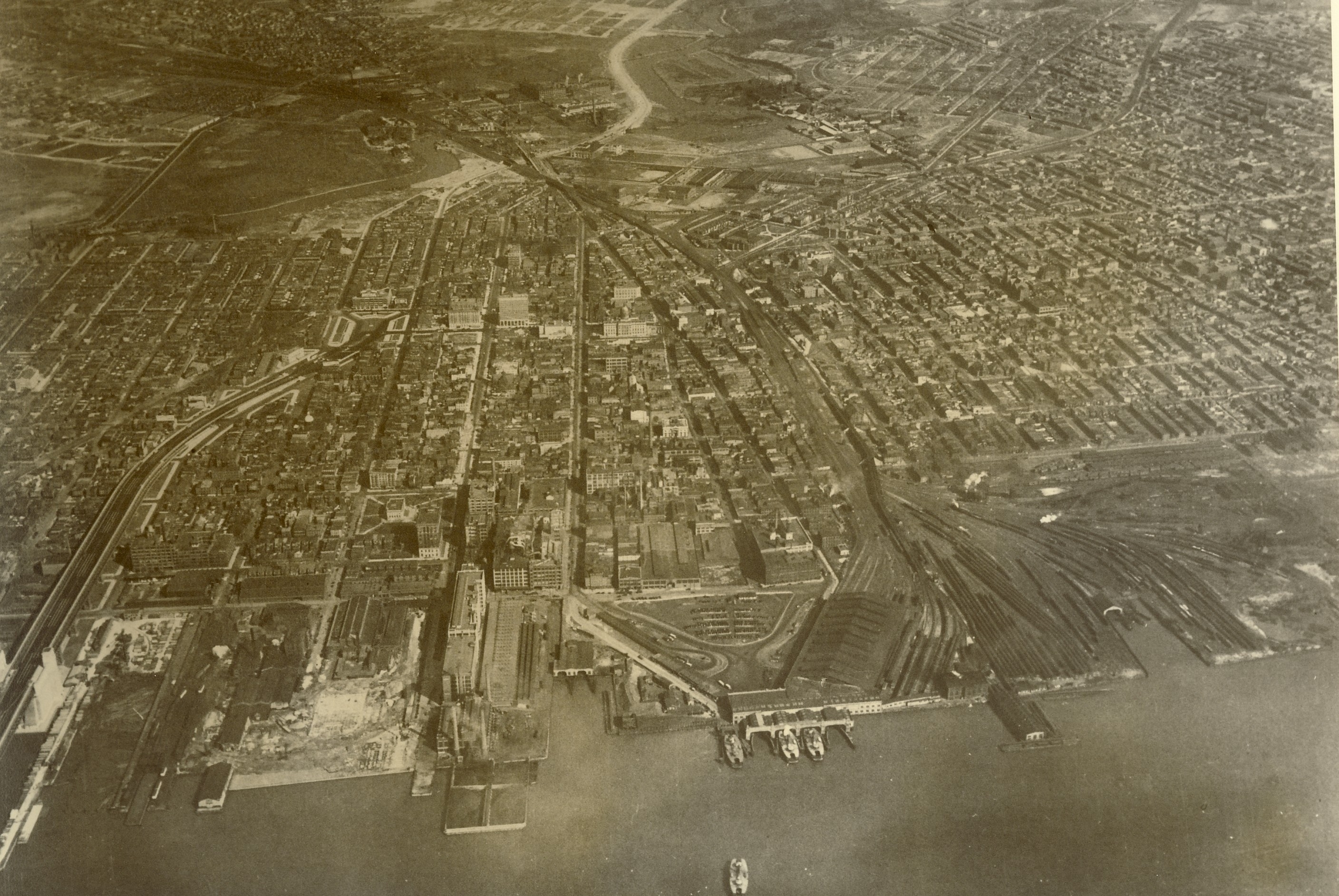 Camden, south of the Ben Franklin Bridge, circa 1929
