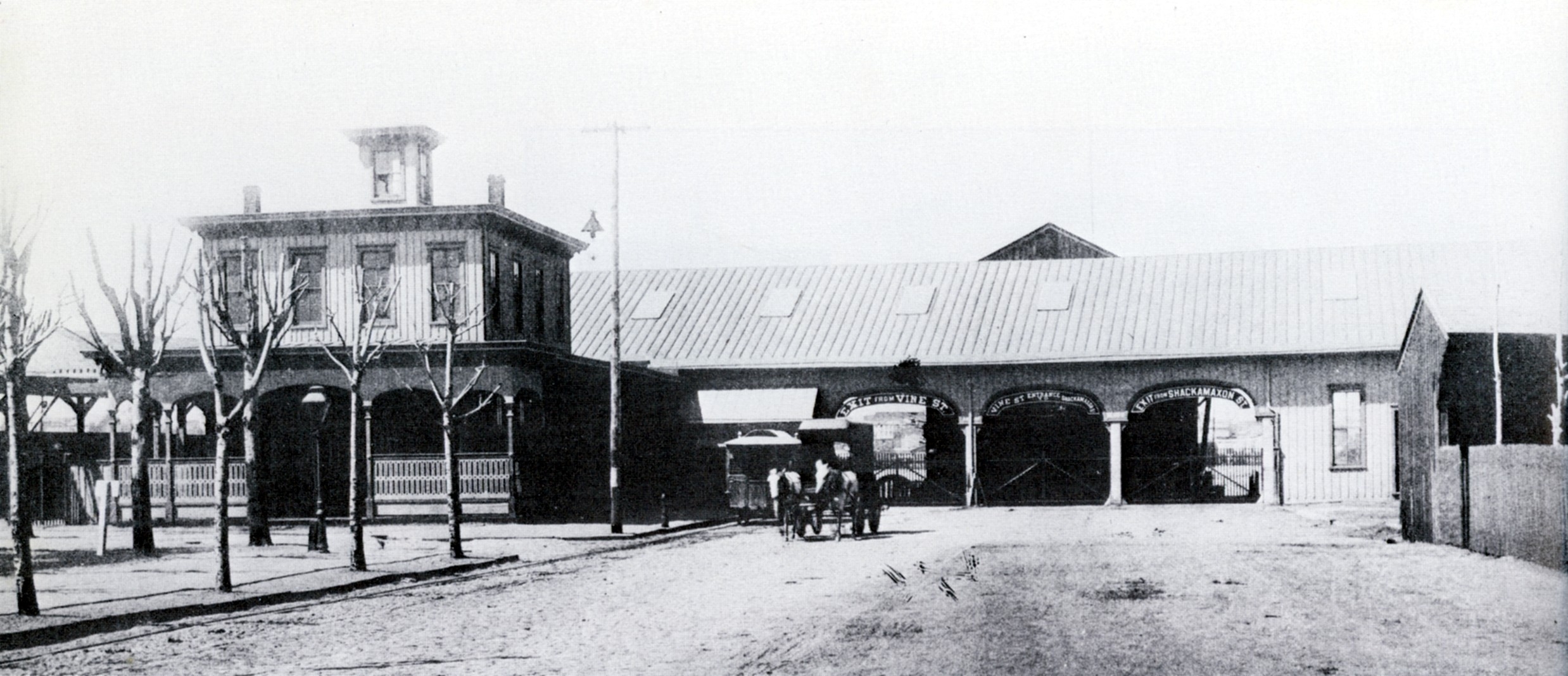 Vine Street Ferry at Cooper's Point