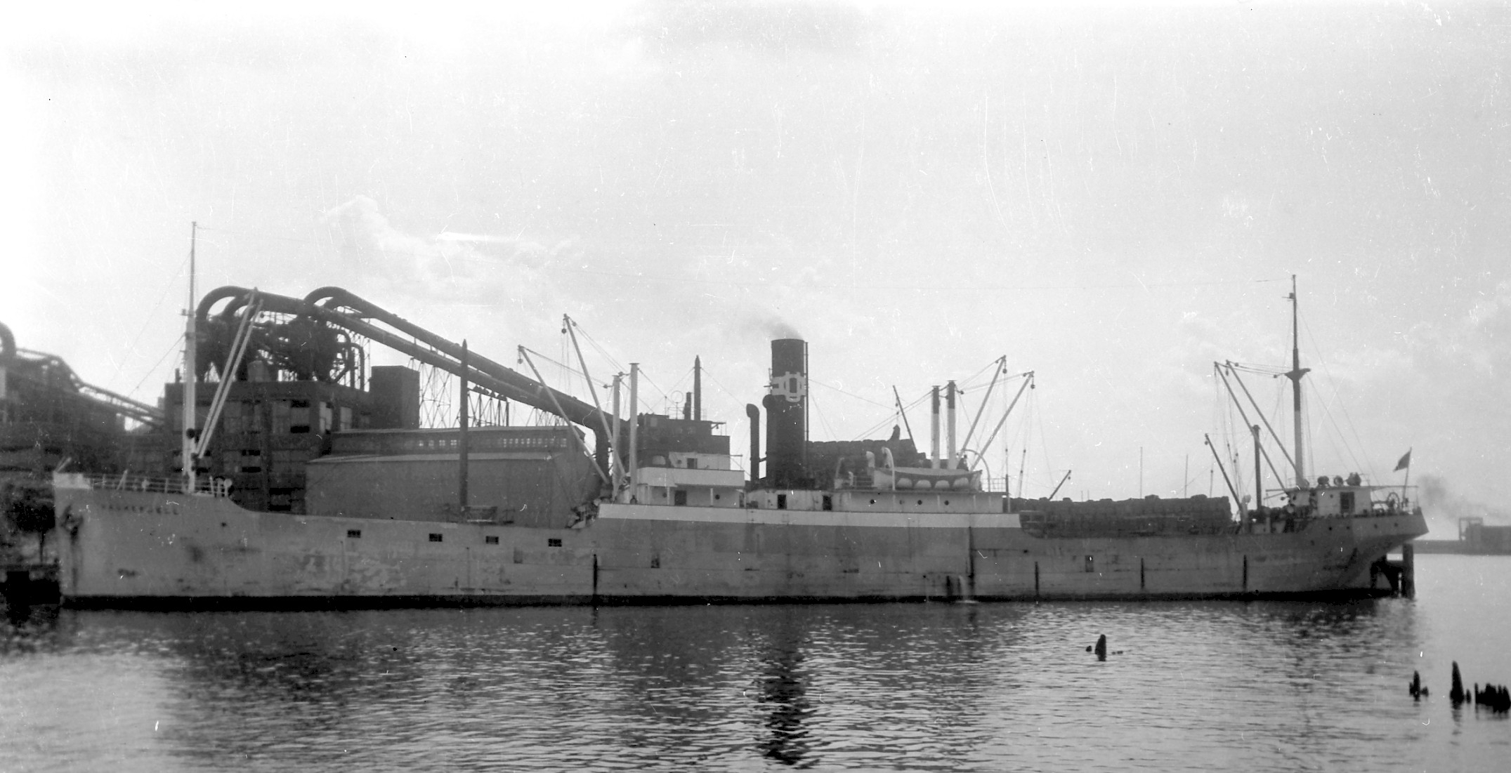 D/S RAVNEFJELL in Camden, August 31, 1937 — later renamed D/S Far