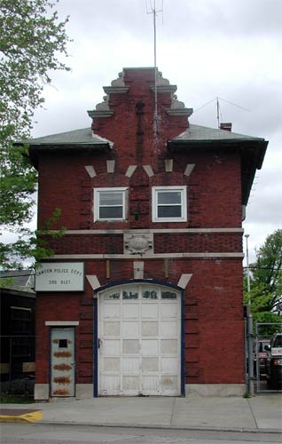 East Camden police station, side view, 2003