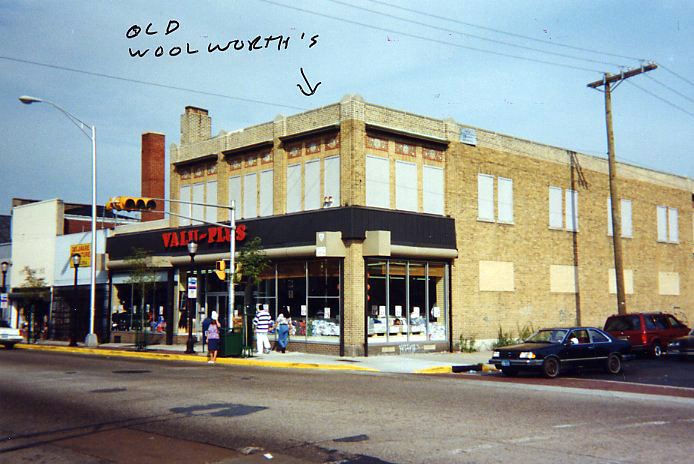 26th Street and Federal Street, showing the old F.W. Woolworth building, 1994