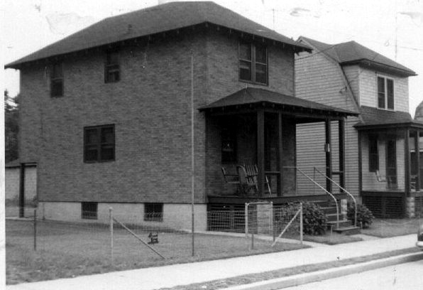 3260 Lemuel Avenue in the early 1950s